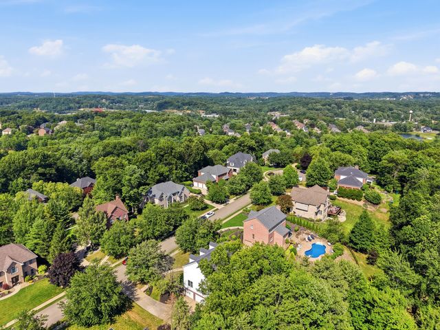 112 Ontario COURT, Adams Twp, PA 15044