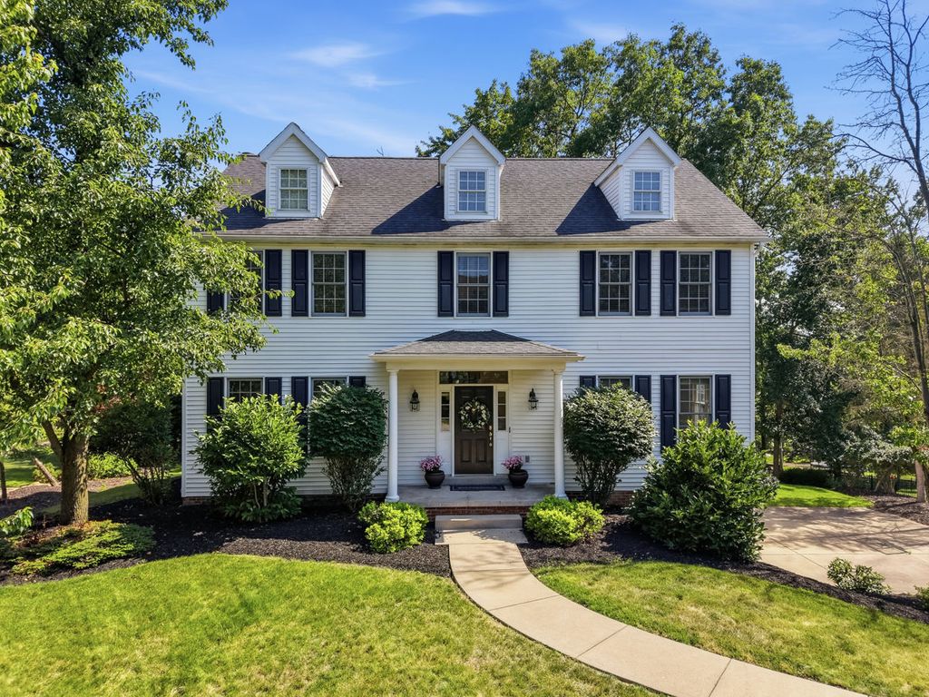 112 Ontario COURT, Adams Twp, PA 15044