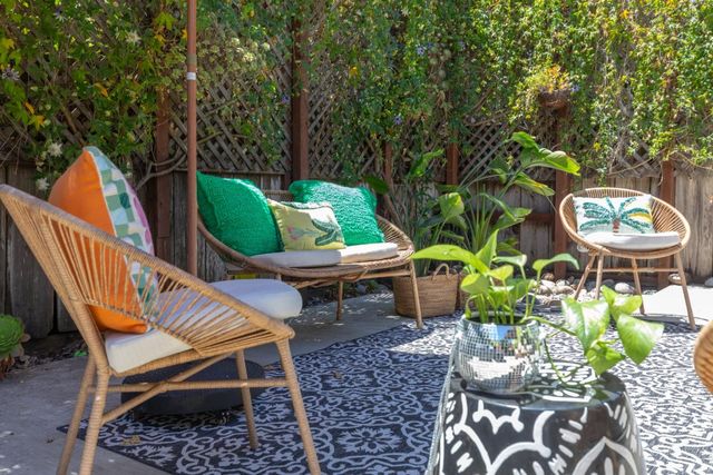 1739 Katrina Court, Santa Cruz, CA 95062