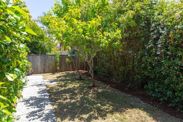 1739 Katrina Court, Santa Cruz, CA 95062