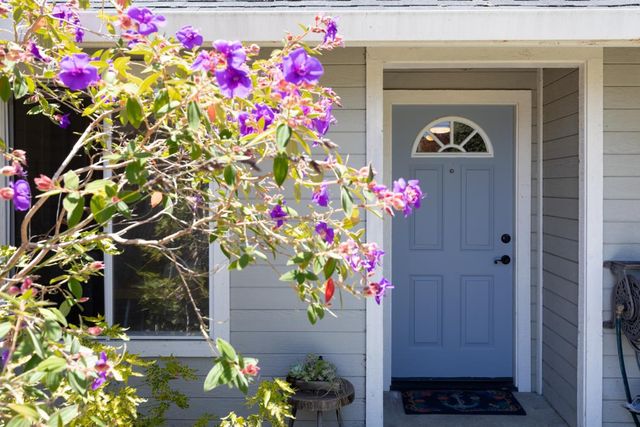 1739 Katrina Court, Santa Cruz, CA 95062