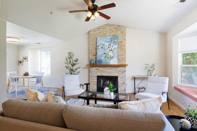 1739 Katrina Court, Santa Cruz, CA 95062