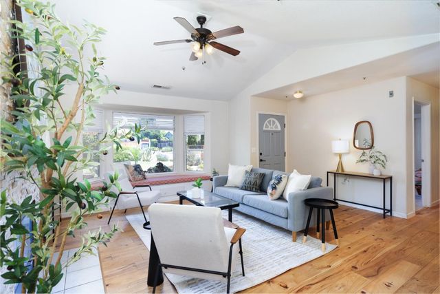 1739 Katrina Court, Santa Cruz, CA 95062