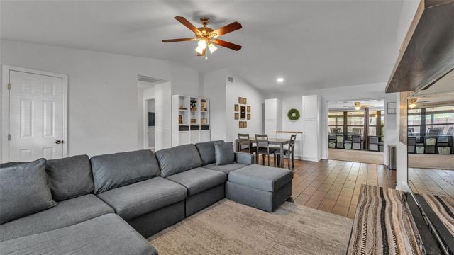 1434 PERIWINKLE COURT, Lakeland, FL 33811