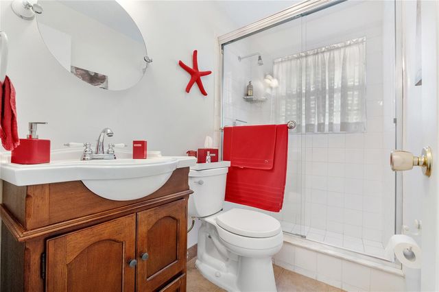 7787 Golf Circle Drive 312, Margate, FL 33063