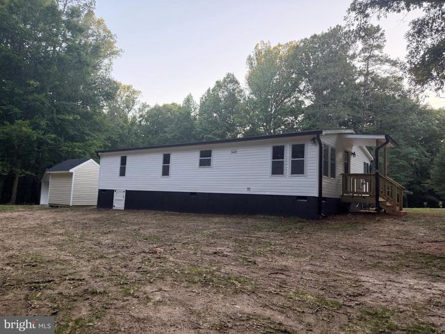 13577 COUNTYLINE CHURCH RD, Woodford, VA 22580