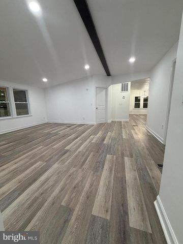 13577 COUNTYLINE CHURCH RD, Woodford, VA 22580