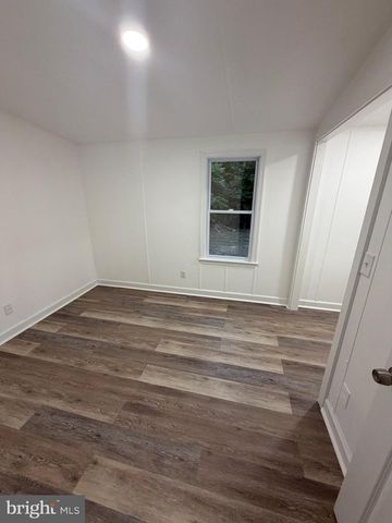 13577 COUNTYLINE CHURCH RD, Woodford, VA 22580