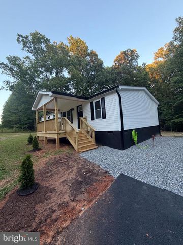 13577 COUNTYLINE CHURCH RD, Woodford, VA 22580