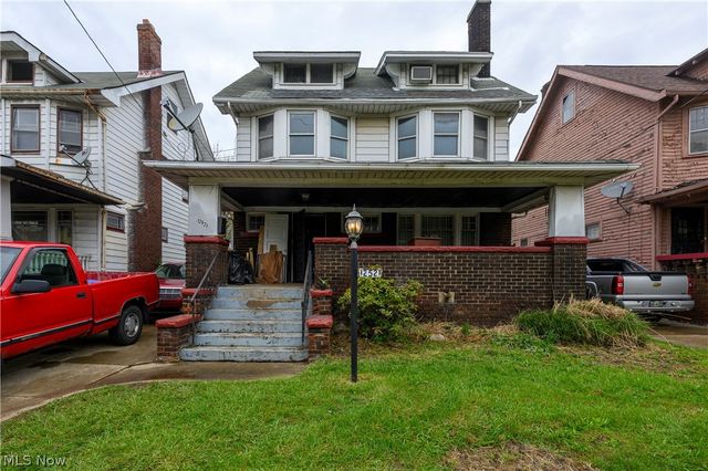 12521 Arlington Avenue, Cleveland, OH 44108