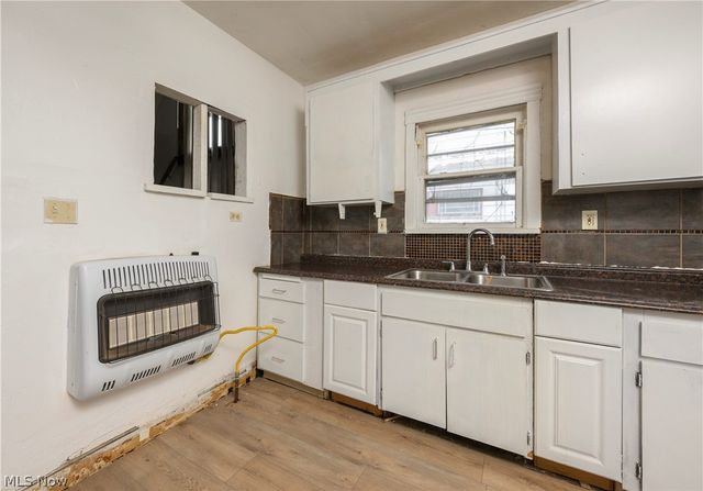 12521 Arlington Avenue, Cleveland, OH 44108