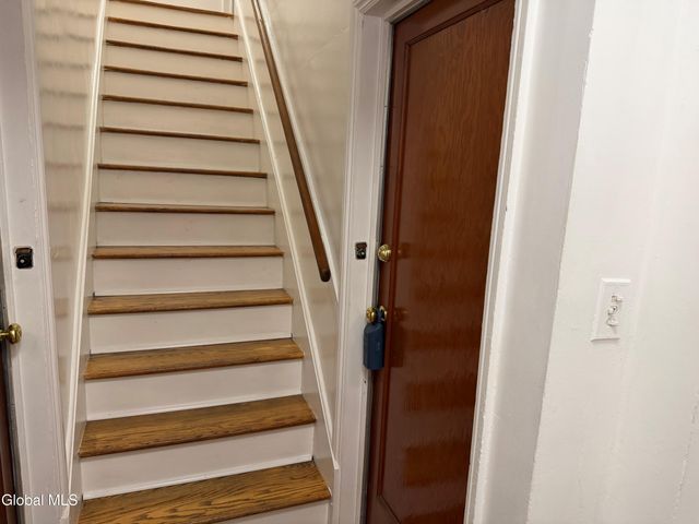 234 Jackson Avenue, Schenectady, NY 12304