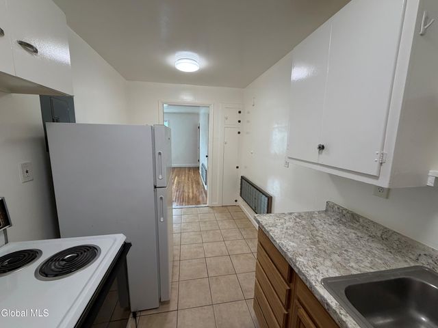 234 Jackson Avenue, Schenectady, NY 12304