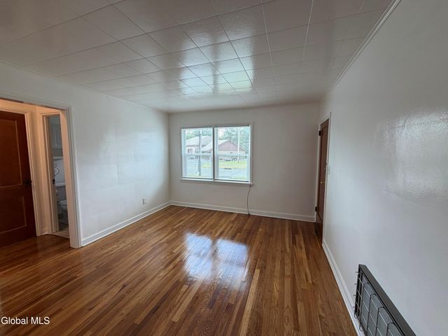 234 Jackson Avenue, Schenectady, NY 12304