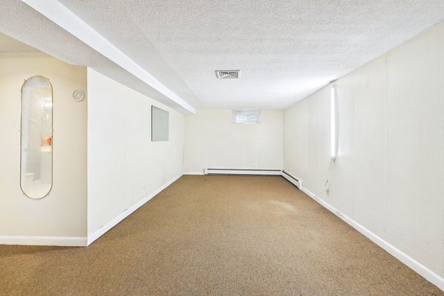 25 Oakview Cir, Medway, MA 02053