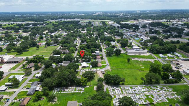 800 Blk Oak, Scott, LA 70583