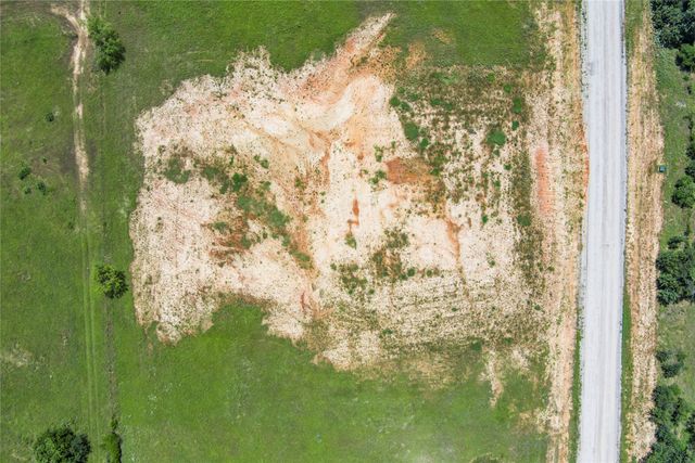 316 Kilkenny Road, Poolville, TX 76487