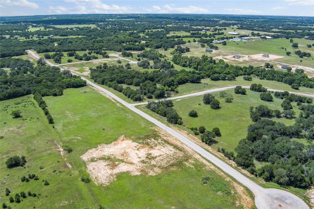 316 Kilkenny Road, Poolville, TX 76487