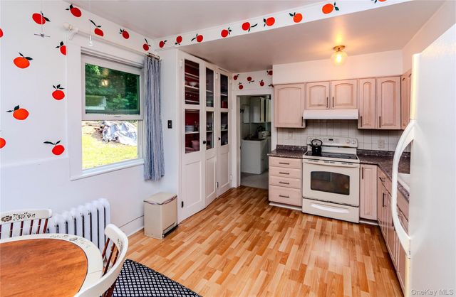 250 Old St Rte 32, Highland Mills, NY 10930