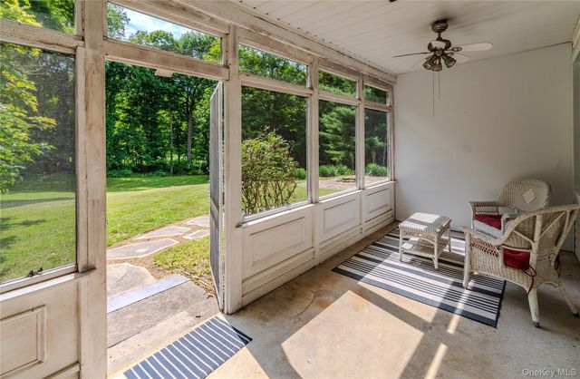 250 Old St Rte 32, Highland Mills, NY 10930