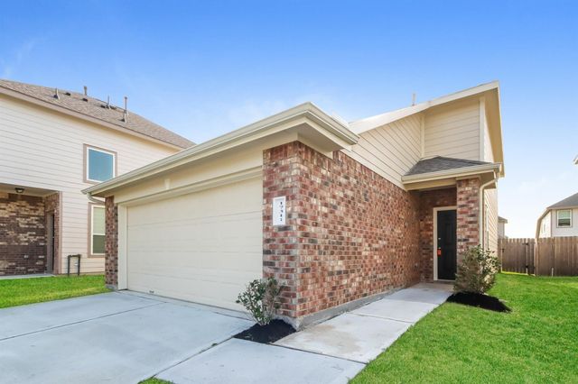 17311 Desmond Street, Humble, TX 77346