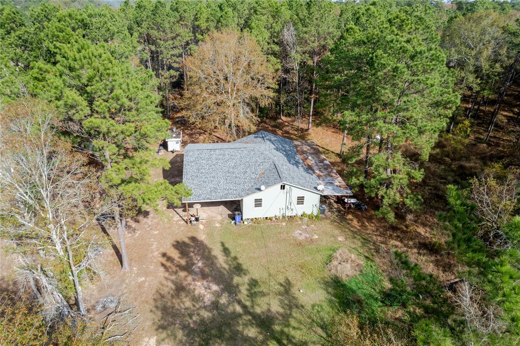 800 Butler Road, Cleveland, TX 77328