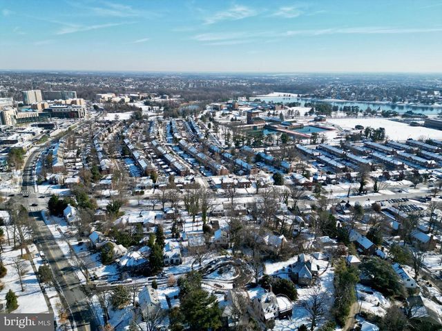 1115 ARGONNE DR, Baltimore, MD 21218