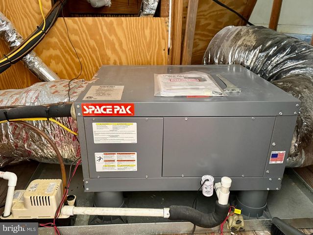 1115 ARGONNE DR, Baltimore, MD 21218