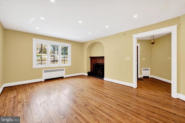 1115 ARGONNE DR, Baltimore, MD 21218