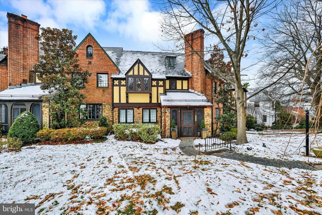 1115 ARGONNE DR, Baltimore, MD 21218