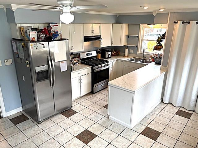 1507 Roanoke Road, Lexington, KY 40504