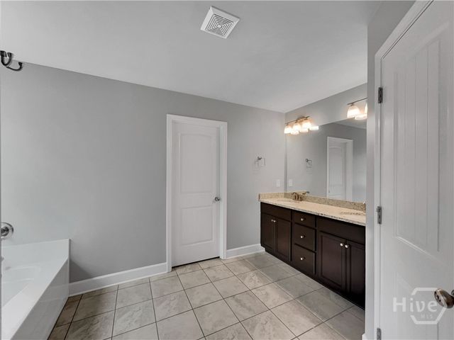 1672 Carriage Court, Monroe, GA 30656