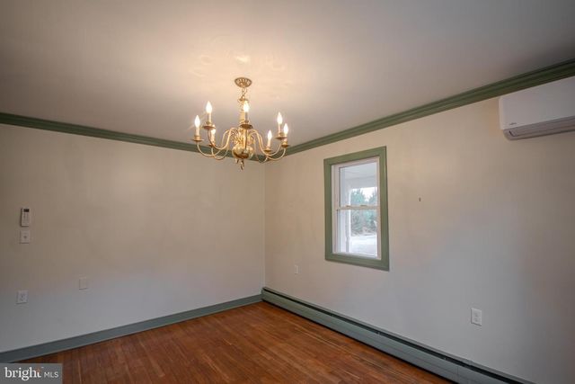 6817 QUANTICO RD, Hebron, MD 21830