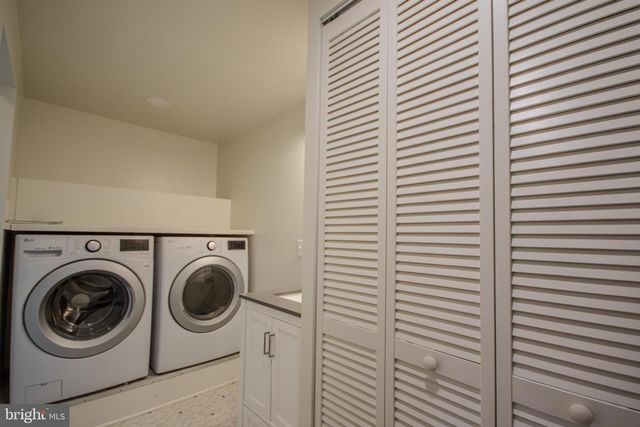 6817 QUANTICO RD, Hebron, MD 21830