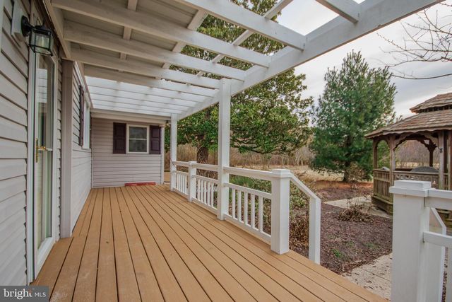 6817 QUANTICO RD, Hebron, MD 21830