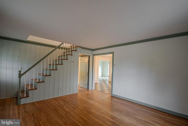 6817 QUANTICO RD, Hebron, MD 21830