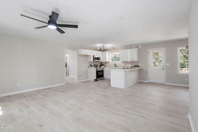 8 Bair Circle, Durham, NC 27704