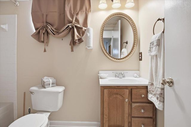 716 Page ST, Salem, VA 24153