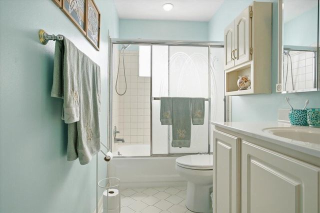 716 Page ST, Salem, VA 24153