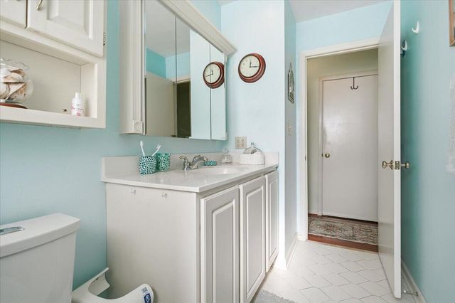 716 Page ST, Salem, VA 24153