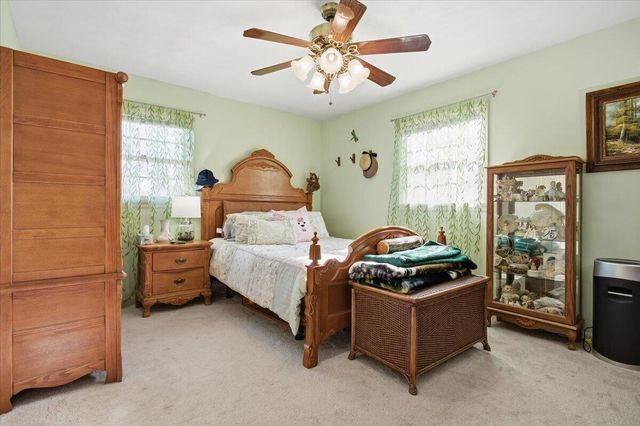 716 Page ST, Salem, VA 24153