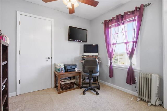 716 Page ST, Salem, VA 24153