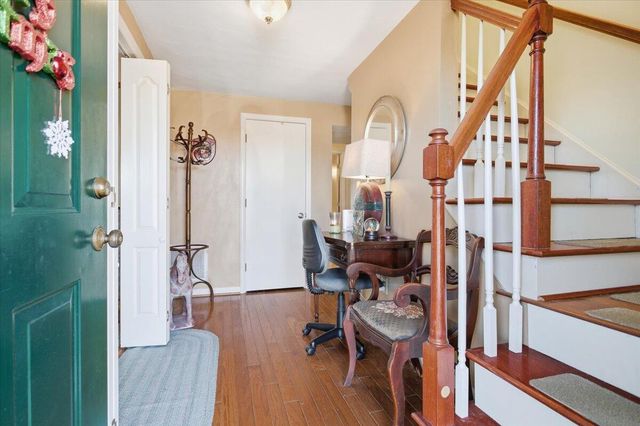 716 Page ST, Salem, VA 24153