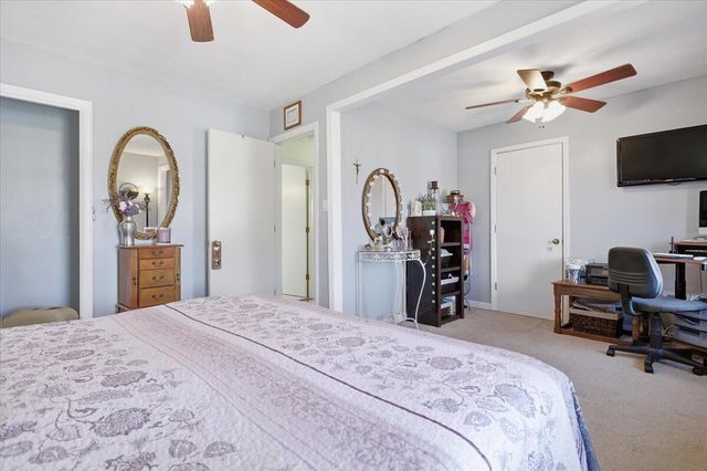 716 Page ST, Salem, VA 24153