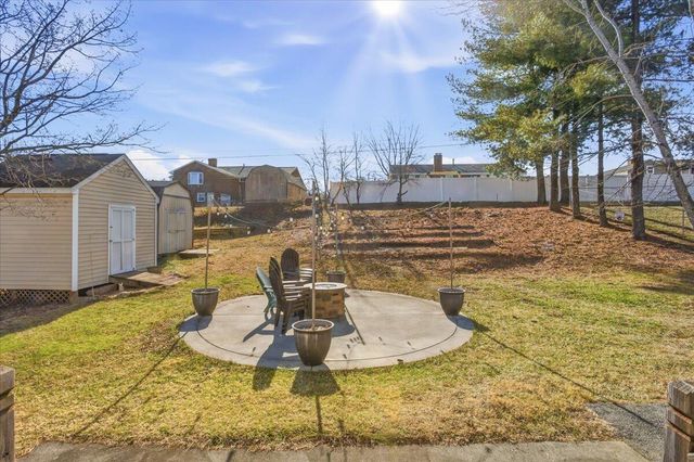 716 Page ST, Salem, VA 24153