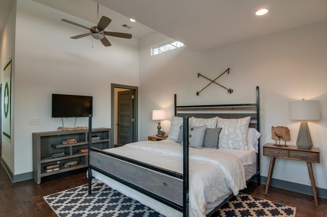 1202 Jackson St, Nashville, TN 37208