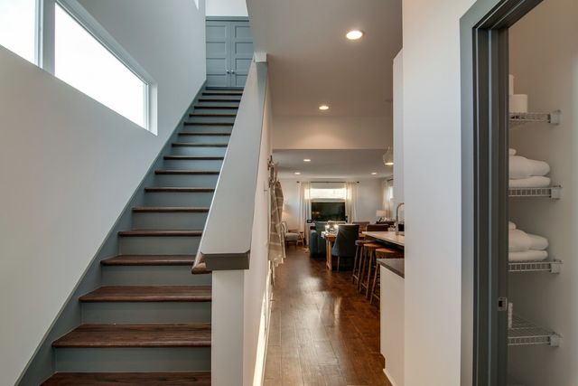 1202 Jackson St, Nashville, TN 37208
