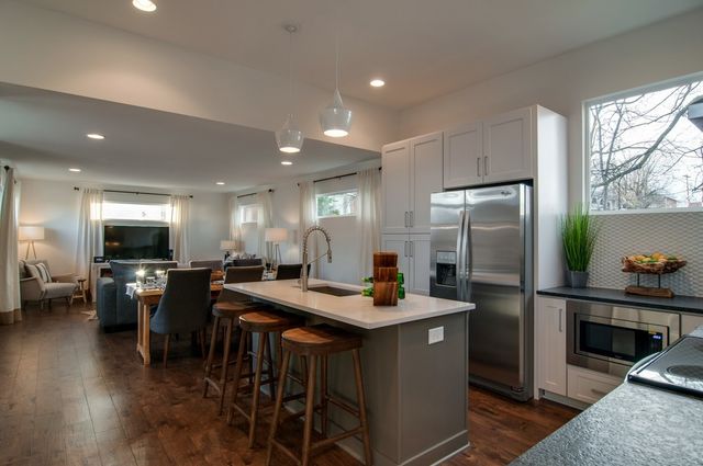 1202 Jackson St, Nashville, TN 37208