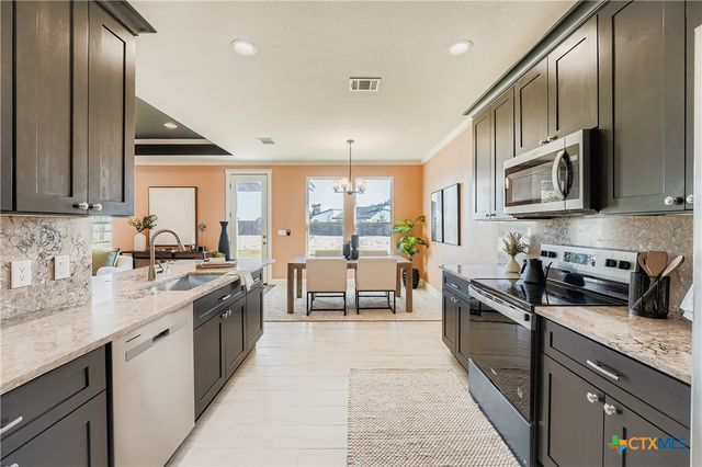 222 Arosa Drive, Elgin, TX 78621