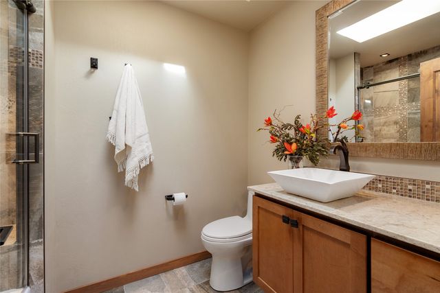 4 W Golden Eagle, Santa Fe, NM 87506